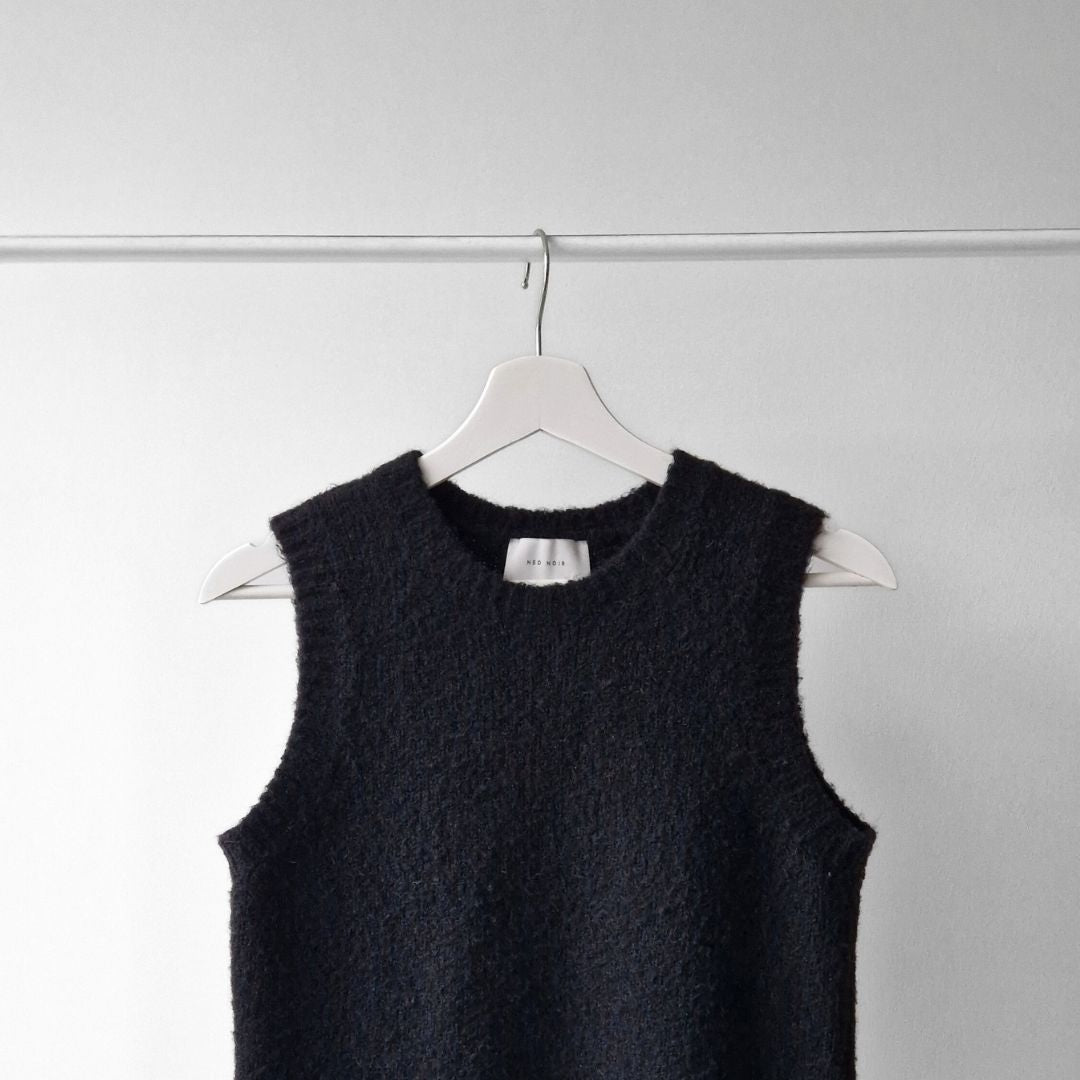 Pre-Loved NEO NOIR silta vilnas–alpaka veste I S izmērs