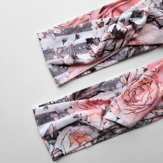 Ausainīte - pelēkie ziedi