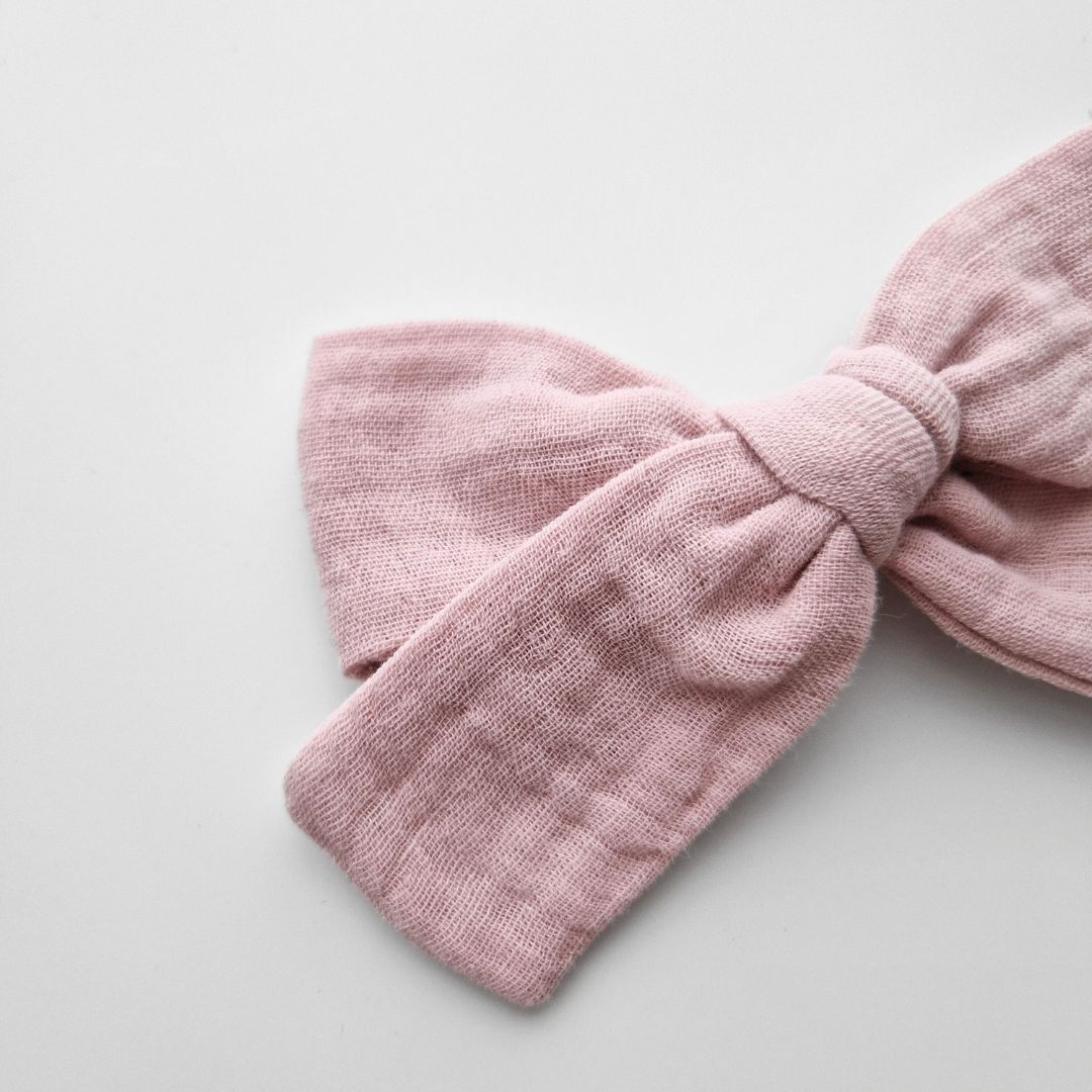 Lielā muslina matu bante - maigi rozā