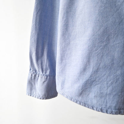 Pre-Loved Kids Kokvilnas krekls – Gaiši zilā klasika I 116 izm.