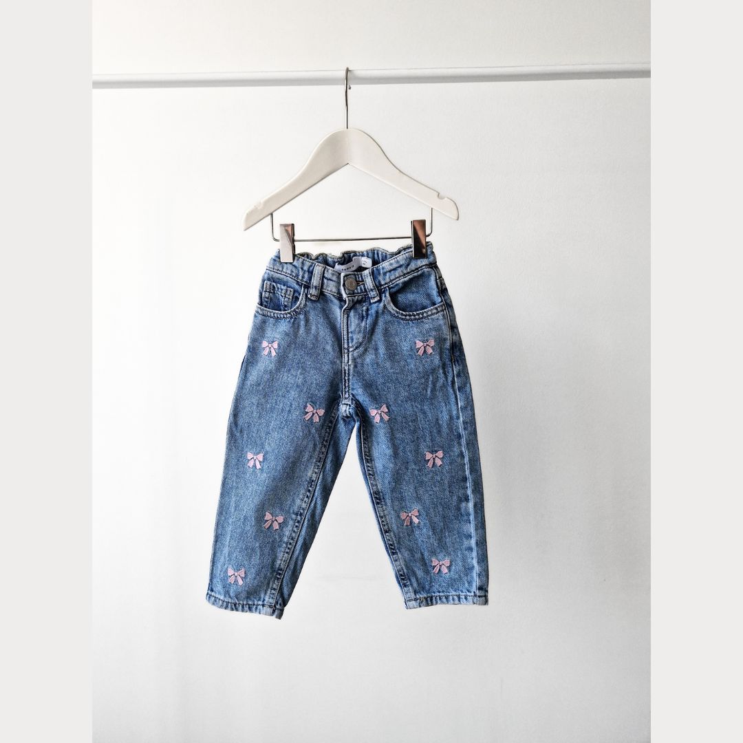 Pre-Loved Kids džinsi ar Rozām Bantītēm | 86 izm.