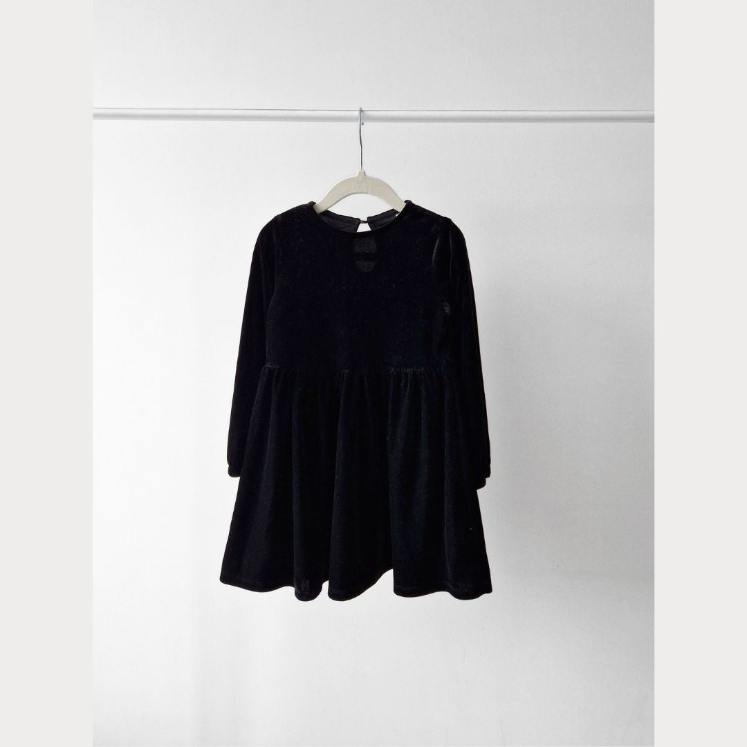 Pre-Loved Kids melna samta svētku kleita I 3–4 gadi