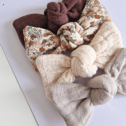 Muslina matu sprādzīšu komplekts meitenēm – 4 mini bantītes I ziedošā daba