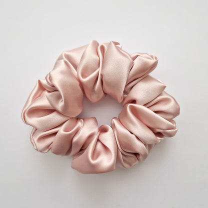 Satīna matu gumija - maigi rozā