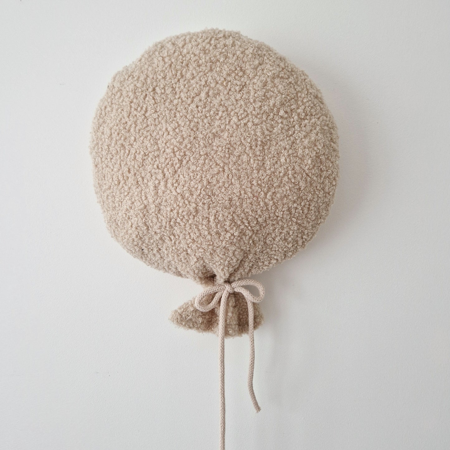 Sienas dekors teddy balons - 3 krāsās I bēšs, brūns, krēmīgi balts