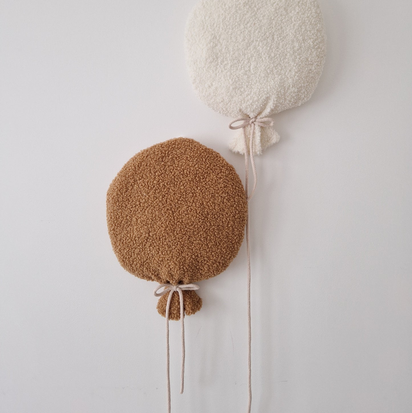 Sienas dekors teddy balons - 3 krāsās I bēšs, brūns, krēmīgi balts