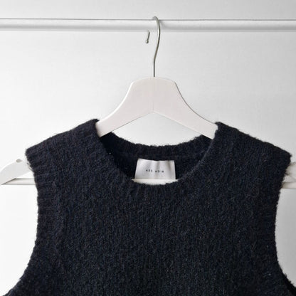 Pre-Loved NEO NOIR silta vilnas–alpaka veste I S izmērs