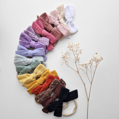 Muslina matu bantes ap galviņu liekamās - 16 krāsās