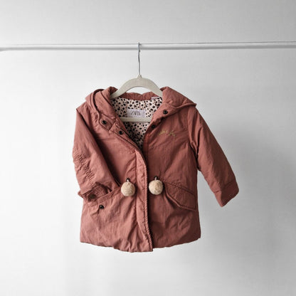 Pre-Loved Kids Winter Virsjaka – Vecrozā ar skaistu leo oderi | 80 izm.