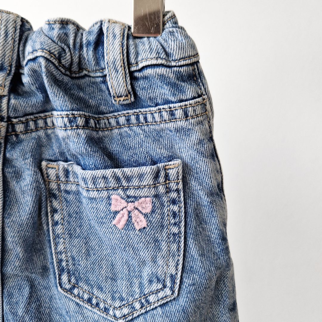 Pre-Loved Kids džinsi ar Rozām Bantītēm | 86 izm.