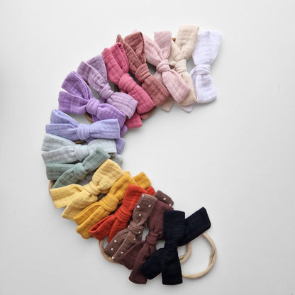 Muslina matu bantes ap galviņu liekamās - 16 krāsās