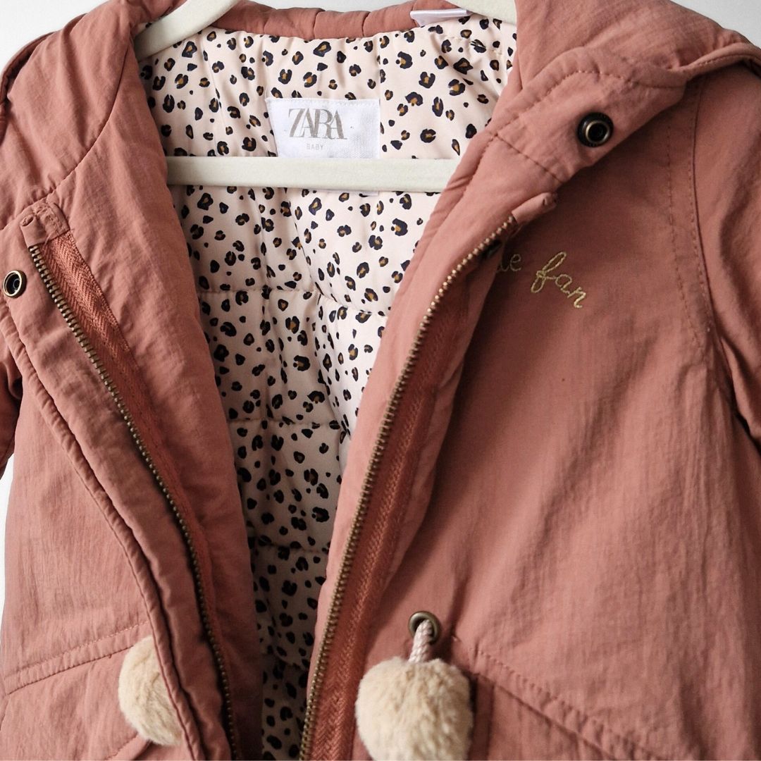 Pre-Loved Kids Winter Virsjaka – Vecrozā ar skaistu leo oderi | 80 izm.