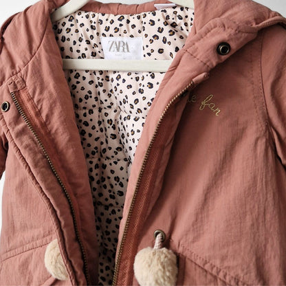 Pre-Loved Kids Winter Virsjaka – Vecrozā ar skaistu leo oderi | 80 izm.