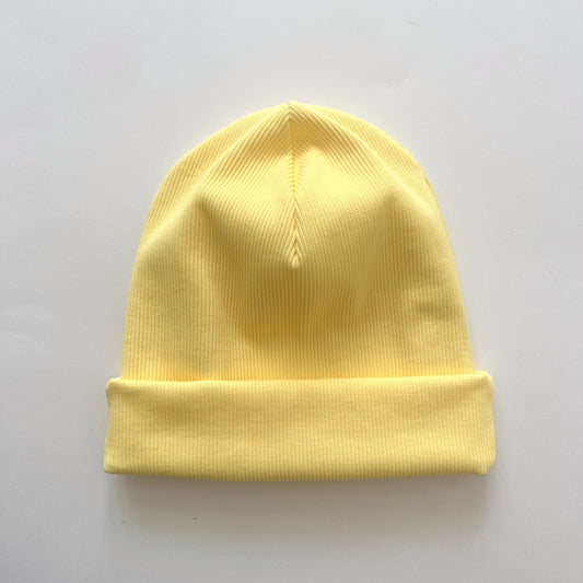 Rievotā cepure - maigi dzeltena I 48 izm.